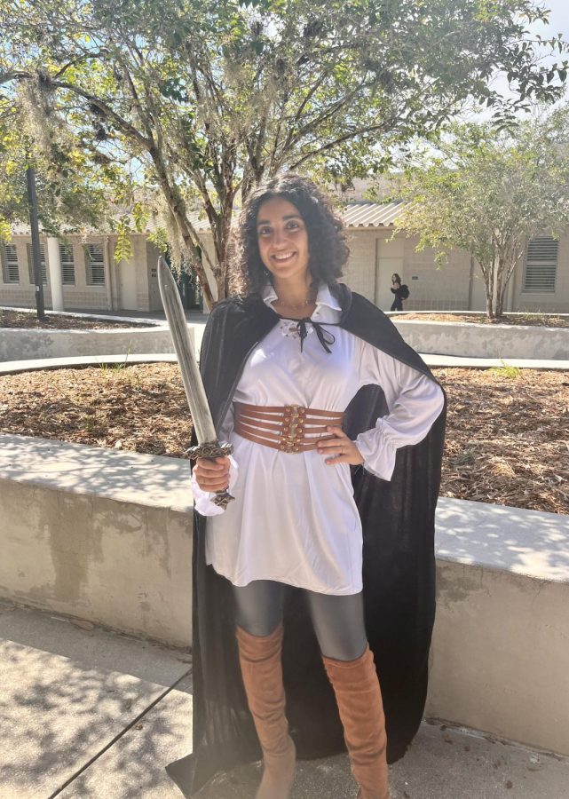 Laeticia+Raad+shows+off+her+school+spirit+by+dressing+as+a+knight+for+Sunlake+High+Schools+Class+Day.