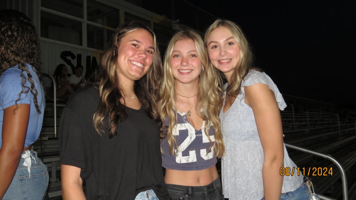 Addison Boehmer had a great time at Senior Sunrise. She was so excited to hang out with her friends and enjoy her last first day of high school.