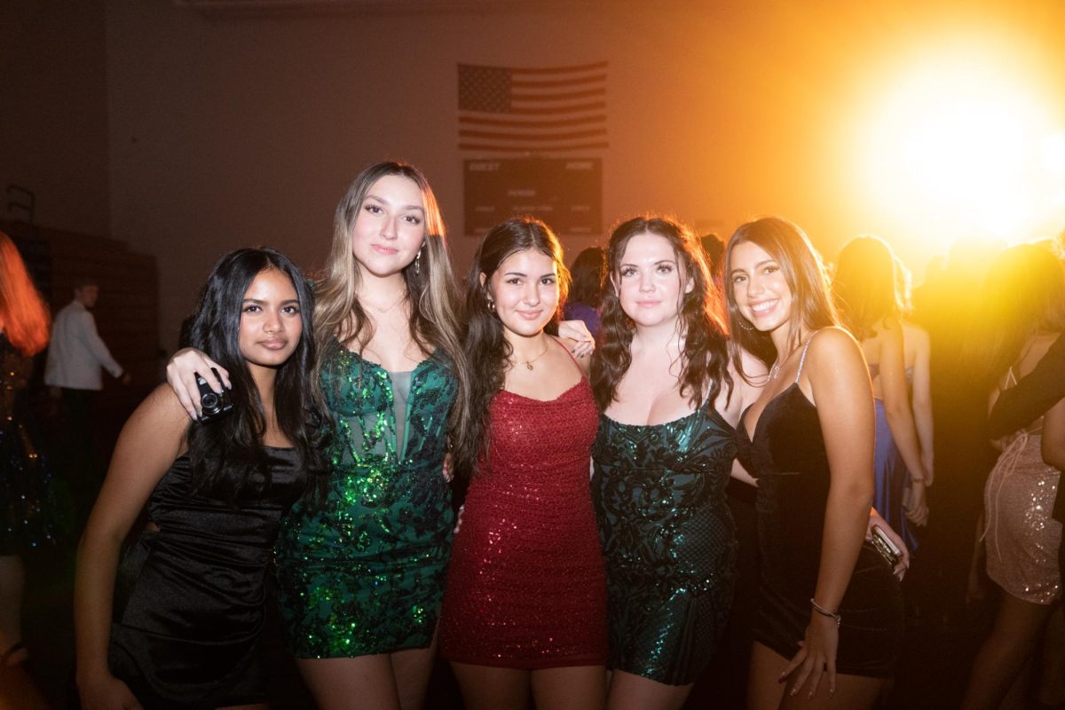 Ariana Jevic had an amazing night at homecoming. She was really excited to spend time with her friends and enjoy the music.